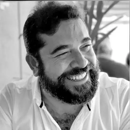 Fotografia do Professor Mestre Alvaro Riz de Barros